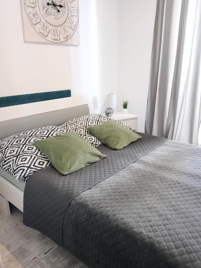 Apartament Lesny Lubiń Exteriér fotografie